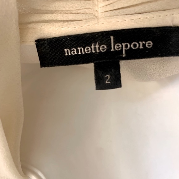 Designer Nanette Lepore Luxury ivory silk Ruffle Career blouse top Women’s 2 XS - Picture 4 of 4